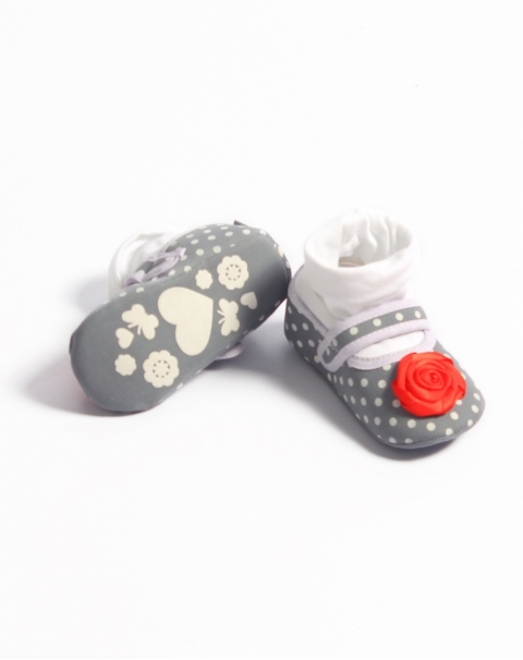 Red rose on Polka Dot Base - Slip on Shoes