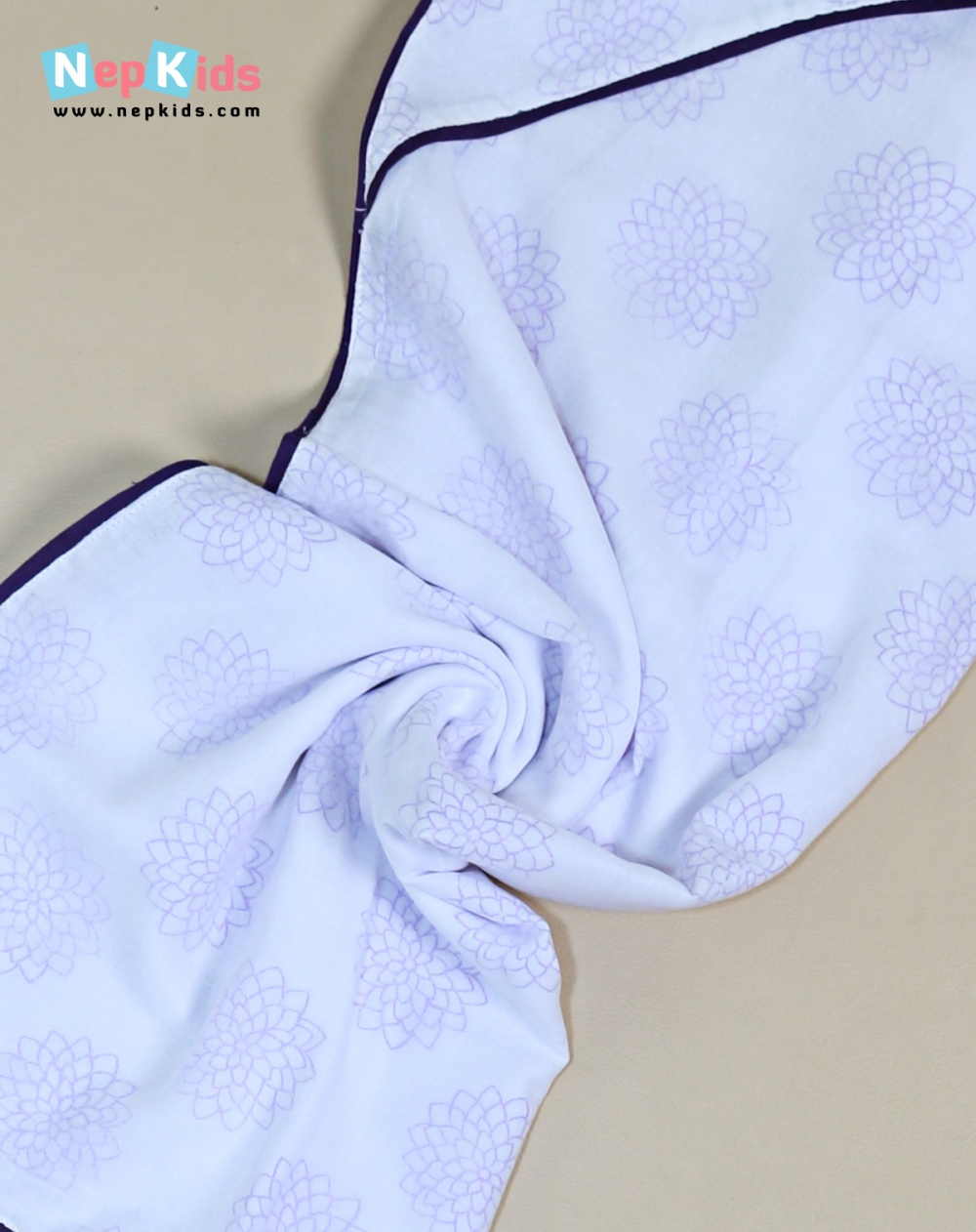 Authentic mal mal hooded swaddle, made in 3 cotton layers, multipurpose